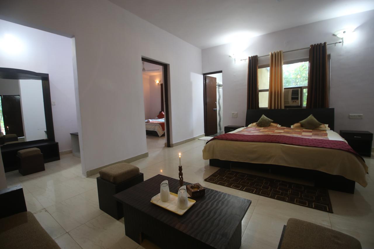Mogli Resort Kānha Exterior foto