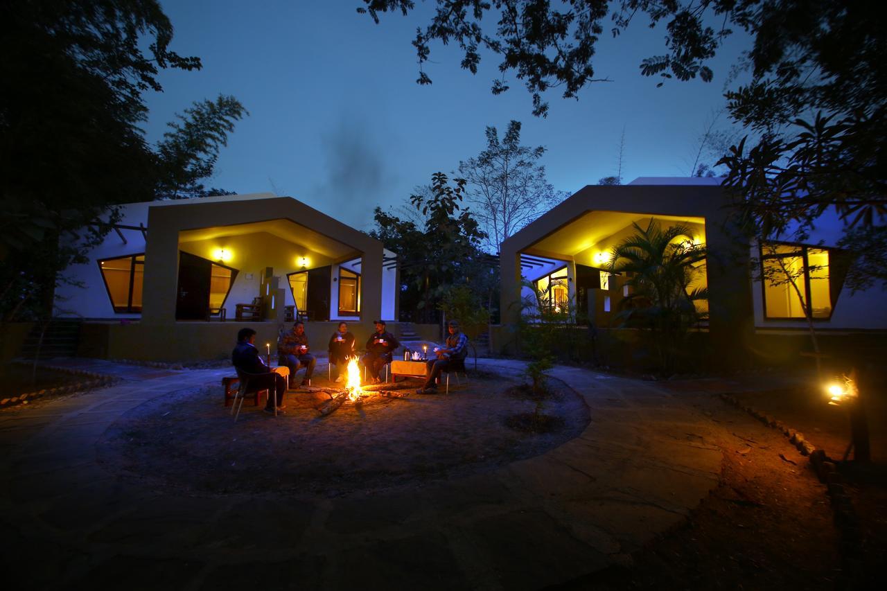 Mogli Resort Kānha Exterior foto